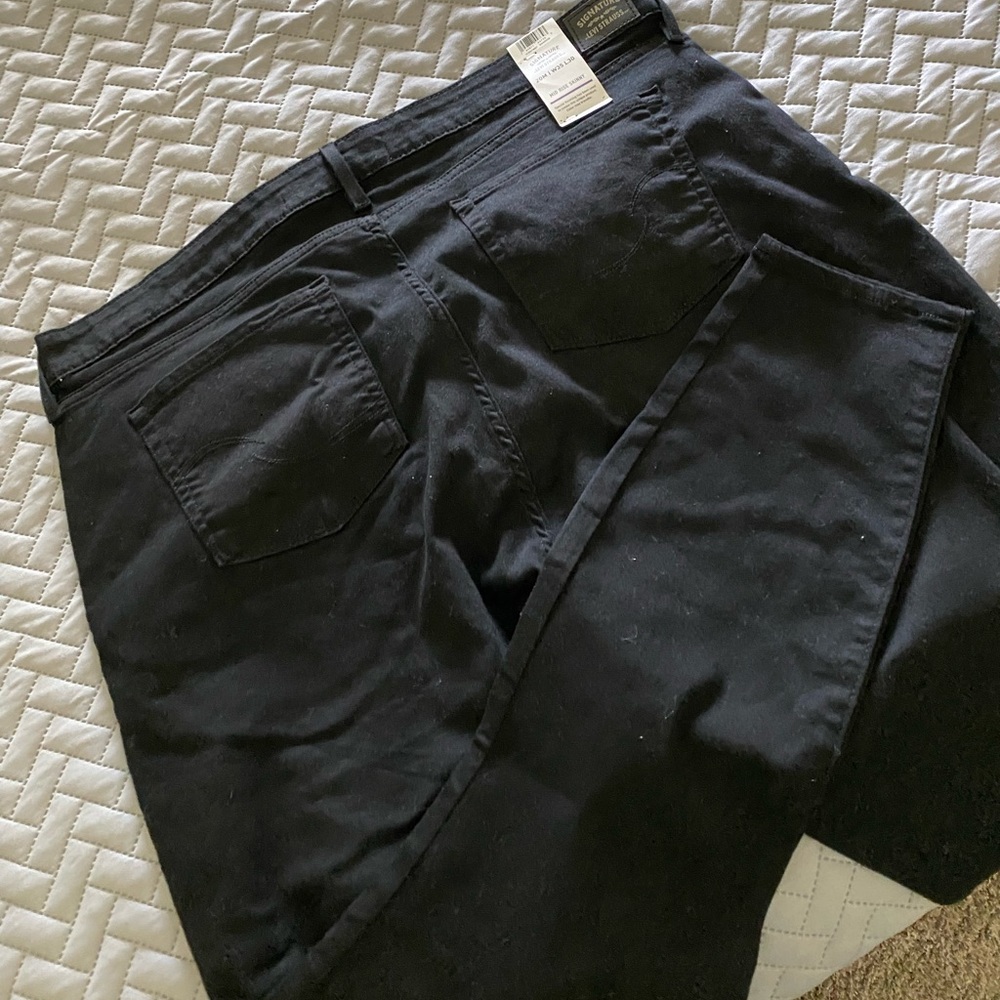 Mid rise skinny jeans